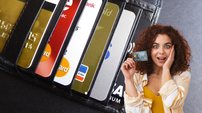 O cartão de crédito é uma ferramenta bastante útil no dia a dia, porém é preciso saber usar com moderação - Canva
