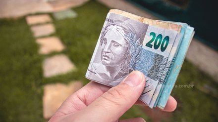 COMEMORAÇÃO! Saiba qual é a Classe de Trabalhadores que vai receber SALÁRIO MÍNIMO de R$ 4.580 - Reprodução