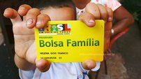 Suspensão do Pagamento do Bolsa Família por mudança de vida, como resolver? - Reprodução