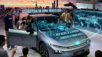 Carros com IA: estratégia da China pode mudar o jogo da indústria global - Imagem: Reprodução - Edição: Tribuna Financeira