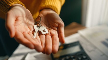 Financiamento imobiliário vai ficar mais caro? Entenda o impacto da Selic agora - Imagem: Reprodução - Edição: Tribuna Financeira