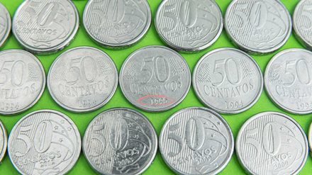 Moeda de R$ 50 centavos pode valer mais que um salário, veja seu troco - Imagem: Reprodução - Edição: Tribuna Financeira
