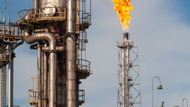 Petrobras PETR4 anuncia mais R$ 8 bi em dividendos: quem tem direito e quanto será pago