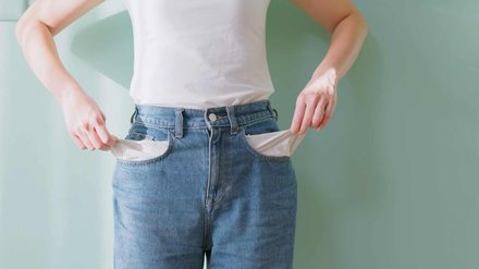 Por que você fica sem dinheiro antes do fim do mês (mesmo ganhando bem) - Imagem: Reprodução - Edição: Tribuna Financeira