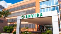 Anvisa proíbe venda de remédios após falhas em lotes e risco de mistura - Imagem: Reprodução - Edição: Tribuna Financeira