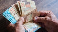 Brasileiros têm R$ 10,8 bilhões esquecidos em bancos e governo quer usar parte do valor - Imagem: Reprodução - Edição: Tribuna Financeira