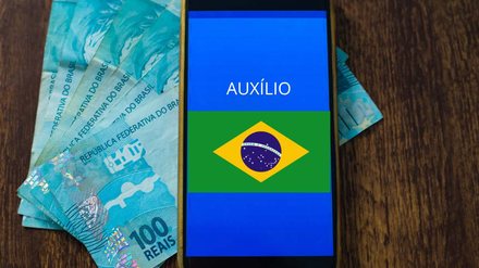 Governo avalia novo auxílio social e brasileiros já correm para consultar CPF - Imagem: Reprodução - Edição: Tribuna Financeira