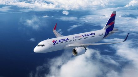 Fim da escala 6x1 pode afetar voos internacionais, alerta CEO da Latam - Imagem: Reprodução - Edição: Tribuna Financeira