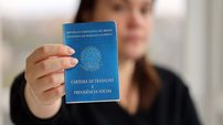 Reajuste do salário mínimo movimenta economia e benefícios sociais - Imagem: Reprodução - Edição: Tribuna Financeira