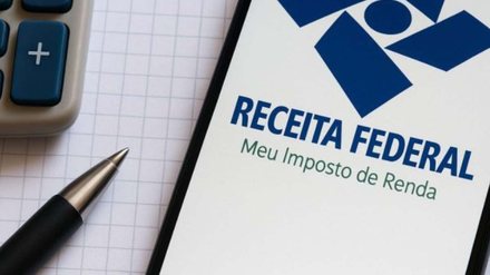 Receita Federal abre consulta ao 1º lote da restituição; veja quem tem prioridade de pagamento - Imagem: Reprodução - Edição: Tribuna Financeira