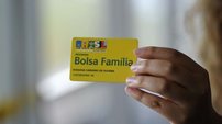 Regra obrigatória pode bloquear pagamento do Bolsa Família já neste mês - Imagem: Reprodução - Edição: Tribuna Financeira