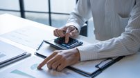 Selic pode subir mais: o que muda agora para seus investimentos - Imagem: Reprodução - Edição: Tribuna Financeira