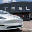 Tesla e BYD aceleram disputa bilionária por veículos elétricos na Europa
